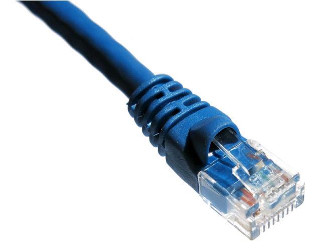 Patch cable - RJ-45 (M) to RJ-45 (M) - 5 ft - UTP - CAT 5e - molded snagless stranded - blue