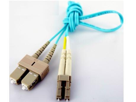 BENDnFLEX Silver - Network cable - SC multi-mode (M) to LC multi-mode (M) - 328 ft - fiber optic - 50 / 125 micron - OM4 - plenum BENDnFLEX Silver - Network cable - SC multi-mode (M) to LC multi-mode (M) - 328 ft - fiber optic - 50 / 125 micron - OM4 - plenum