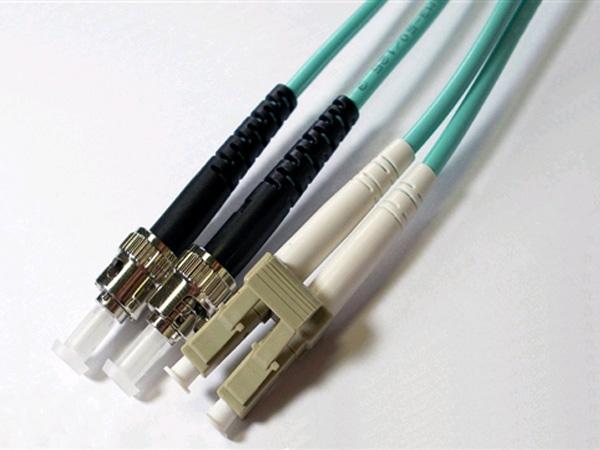 LC/ST MULTIMODE DUPLEX OM4 50/125 FIBER OPTIC CABLE 25M