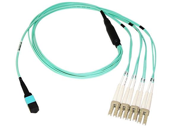 AXIOM MPO FEMALE TO 4 LC MULTIMODE OM4 50/125 FIBER OPTIC BREAKOUT CABLE - 20M